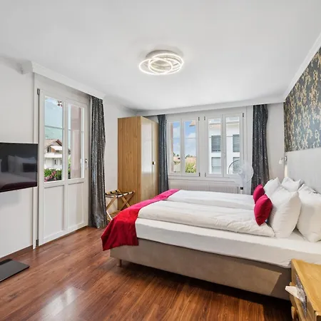 Oda ve Kahvaltı Sonne Interlaken-matten Unterseen